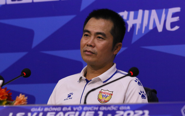HLV Phạm Minh Đức: 'Khoảnh khắc của Tiến Linh thay đổi cả trận đấu'