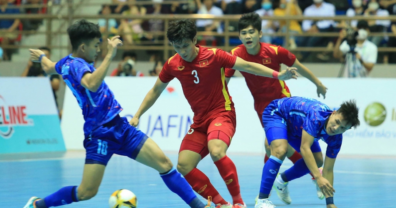 Mất HCV SEA Games, ĐT futsal Việt Nam bị Thái Lan bỏ xa ở BXH thế giới