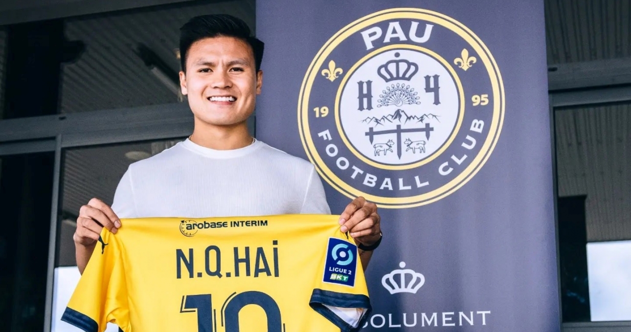 Quang Hải nói gì sau khi chính thức gia nhập Pau FC?