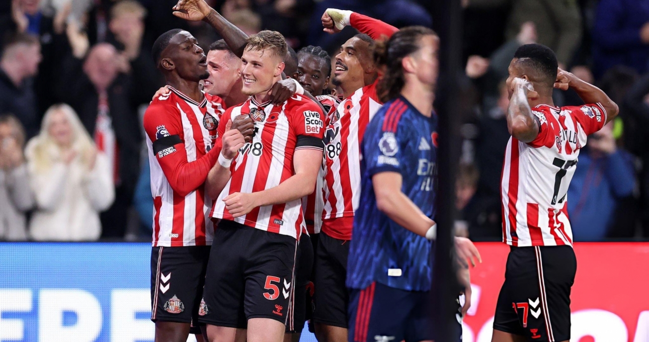 Trực tiếp Sunderland 1-0 Arsenal: Quá bất ngờ