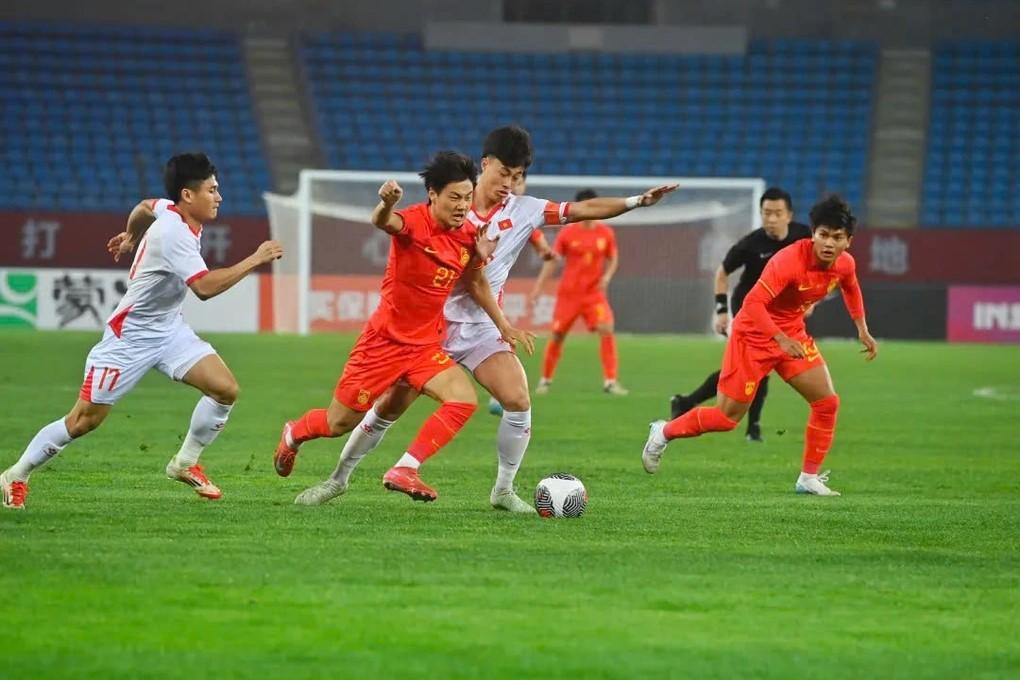Lịch thi đấu bóng đá hôm nay 12/11: U22 Việt Nam vs U22 Trung Quốc đá mấy giờ?