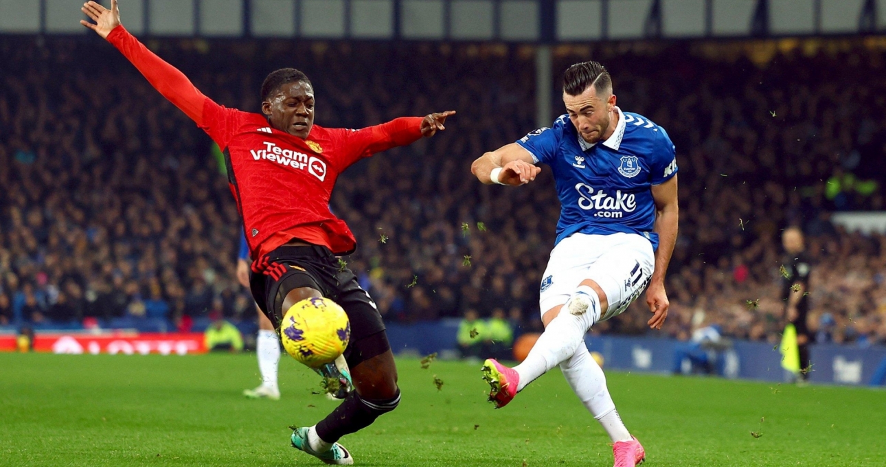 Trực tiếp MU vs Everton, 03h00 hôm nay 25/11