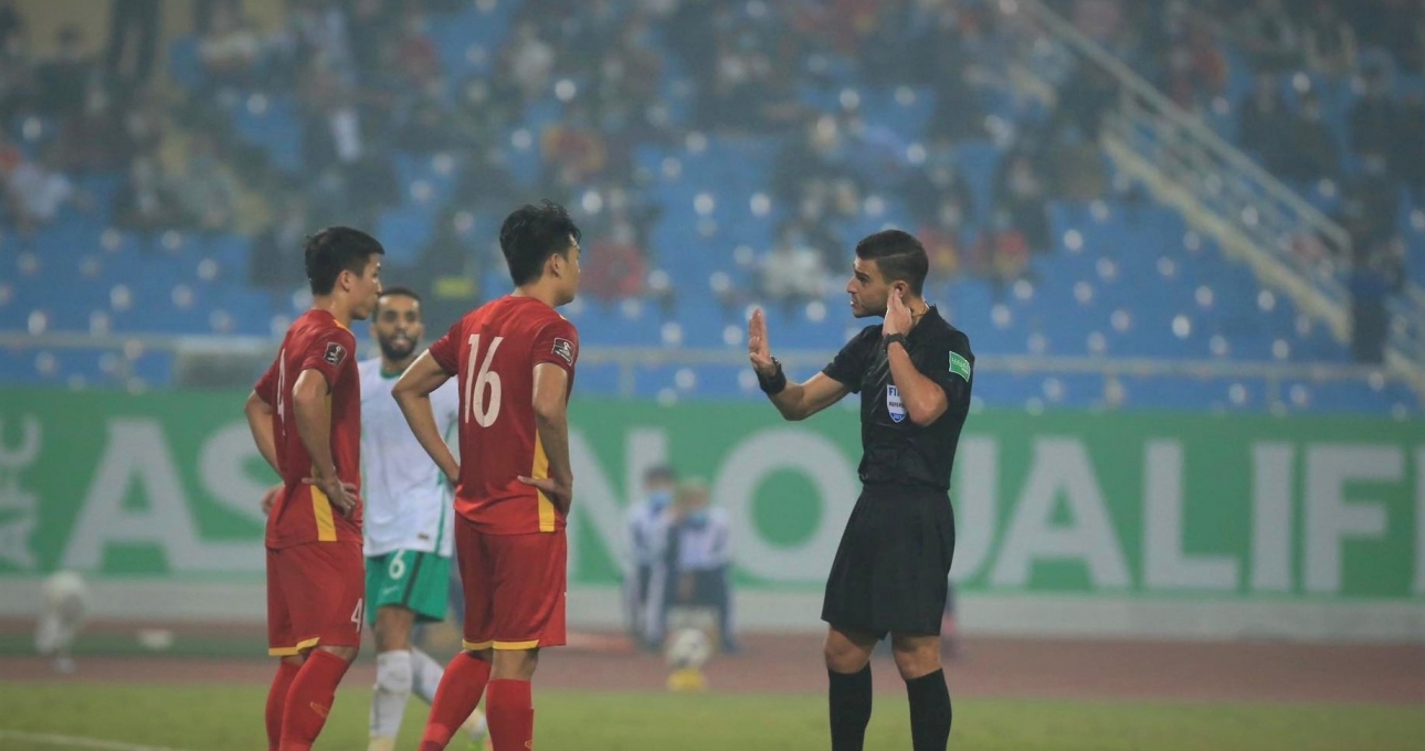 NÓNG: Người Ả Rập tố cáo trận gặp Việt Nam 'có mùi' lên AFC?