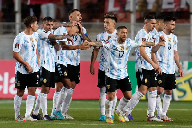 Sao Argentina tiết lộ sự cố không ngờ, tố chủ nhà Chile ‘dùng chiêu trò bẩn’
