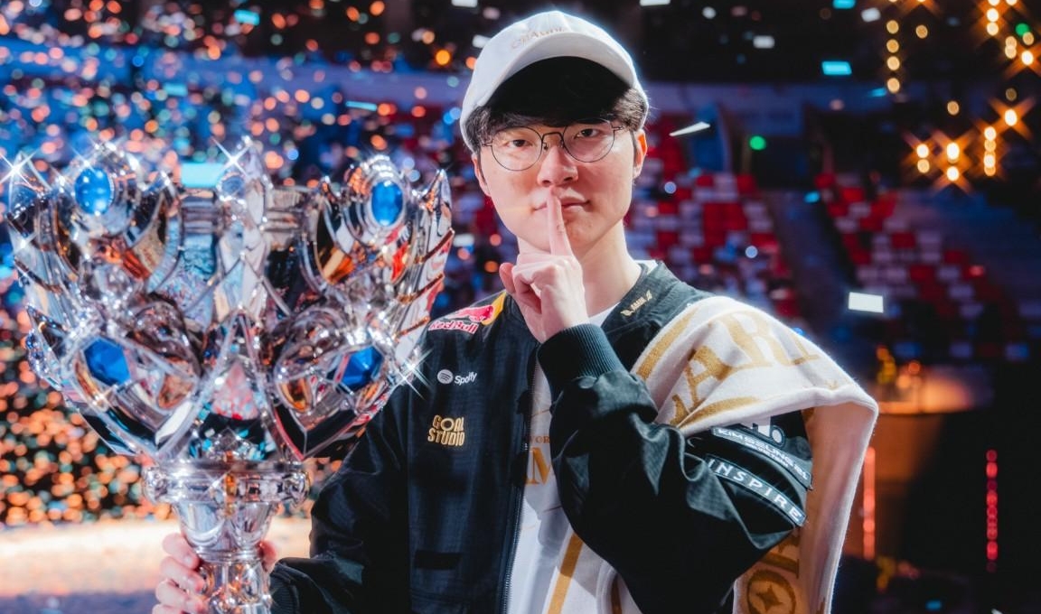 Mất Gumayusi nhưng T1 vẫn được đánh giá là đội mạnh nhất LCK