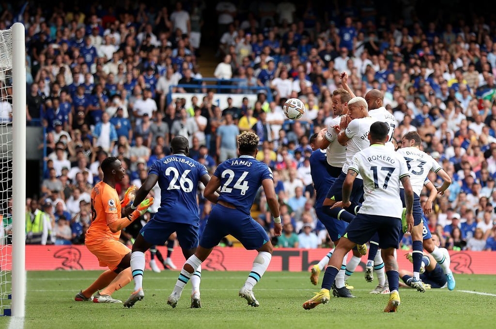 Highlights Chelsea 2-2 Tottenham: Derby 'rực lửa'
