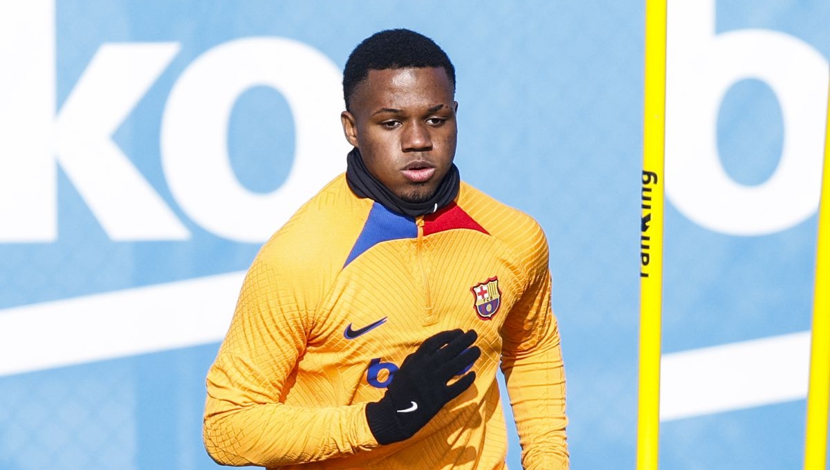 ‘Messi mới’ của Barca chính thức trở lại, sẵn sàng khuynh đảo trời Âu