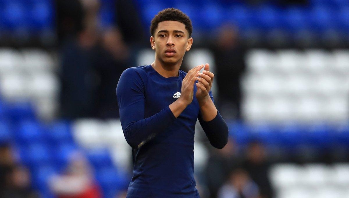 Jude Bellingham đi vào lịch sử đội bóng Anh