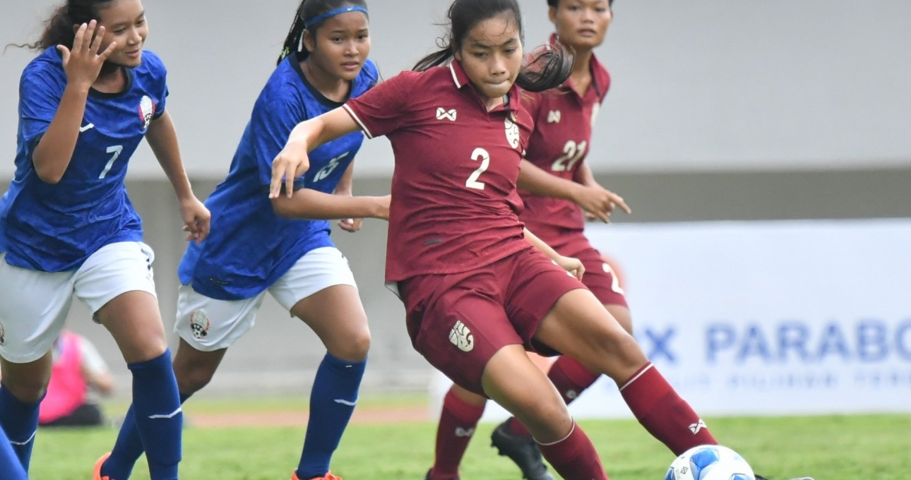 Thắng đậm Campuchia, Thái Lan gây áp lực lớn lên Việt Nam ở giải trẻ nữ ĐNÁ