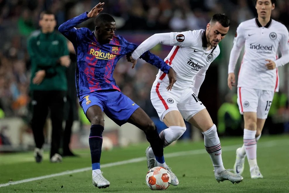 VIDEO: Barcelona 2-3 Frankfurt (Tứ kết Europa League)
