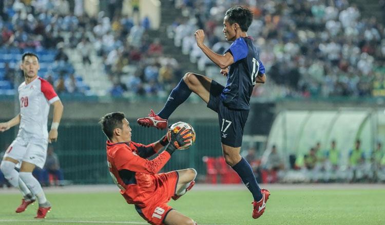 Thi đấu quả cảm, Campuchia cầm hòa Hong Kong ngay trên sân khách