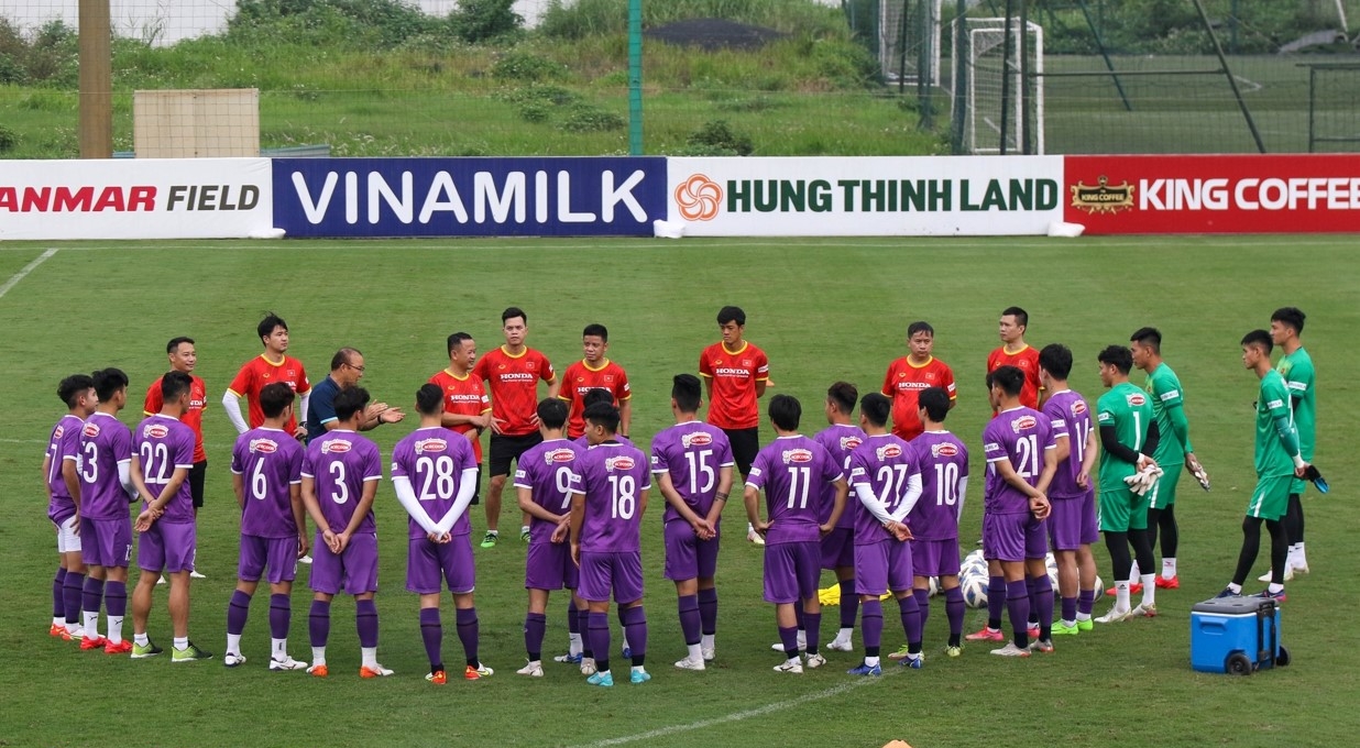 ĐT Việt Nam chia tay tân binh, chỉ mang 21 cầu thủ sang Nhật Bản
