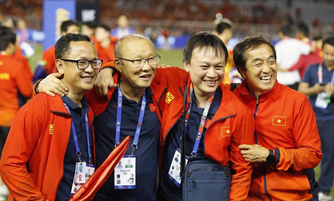 Thành viên cuối cùng của ĐT Việt Nam về nước sau chiến tích VL World Cup