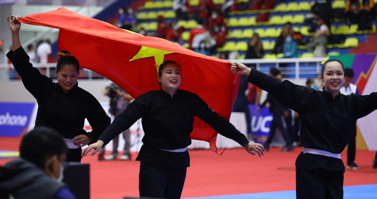 Nữ võ sĩ Việt Nam giành HCV SEA Games nhờ 'không còn gì để mất'