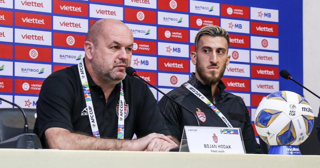 HLV châu Âu dè chừng sao ĐT Việt Nam ở bán kết AFC Cup