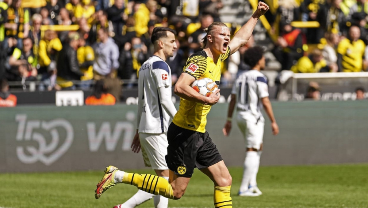 Erling Haaland cho Man City thấy giá trị từ cú hat-trick