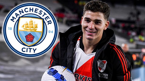 Julian Alvarez sẽ ở lại Manchester City vào mùa giải tới