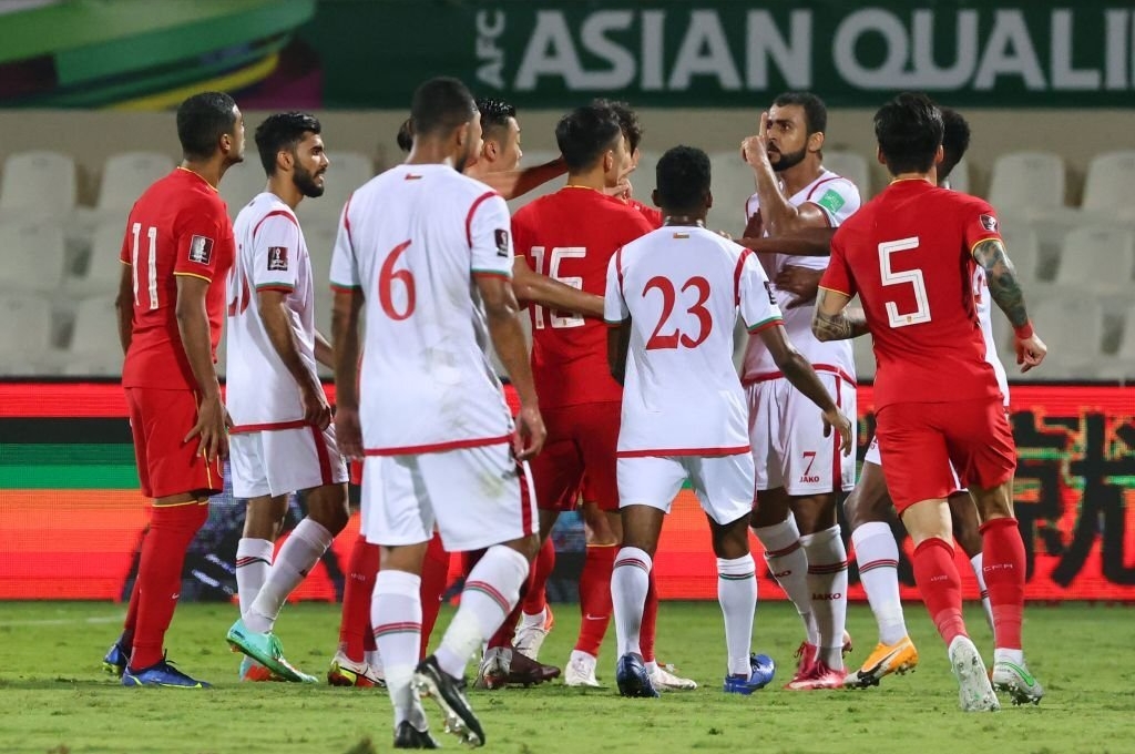 Thi đấu nhạt nhòa, Trung Quốc nhận thất bại trong trận đấu cuối cùng tại VLWC 2022