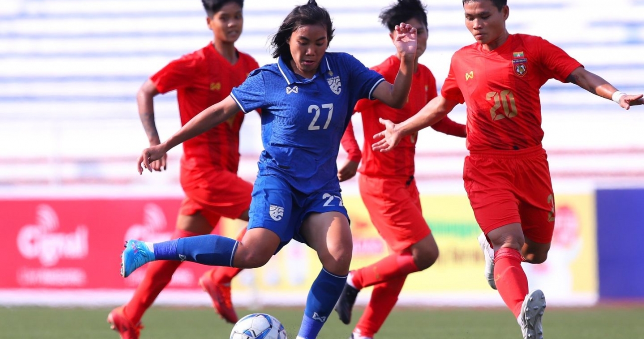 Hạ gục đối cứng, ĐT nữ Thái Lan phả hơi nóng lên Việt Nam tại AFF Cup