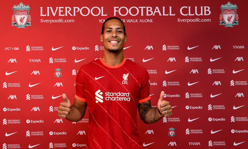Liverpool chính thức trói chân ‘trung vệ xuất sắc nhất thế giới’
