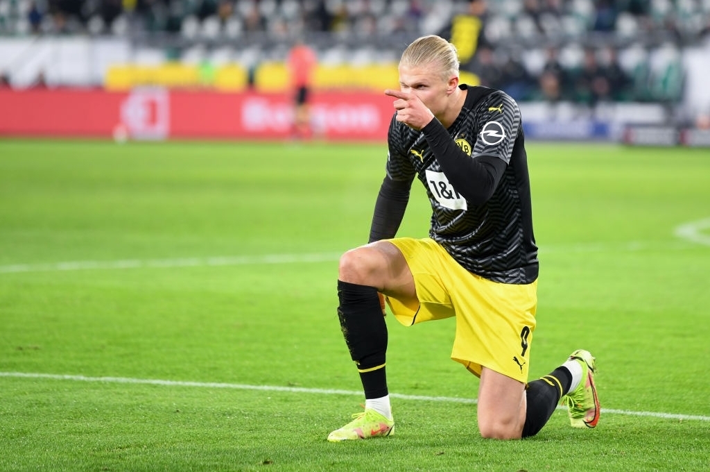 Haaland lập công, Dortmund ngược dòng đánh bại Wolfsburg
