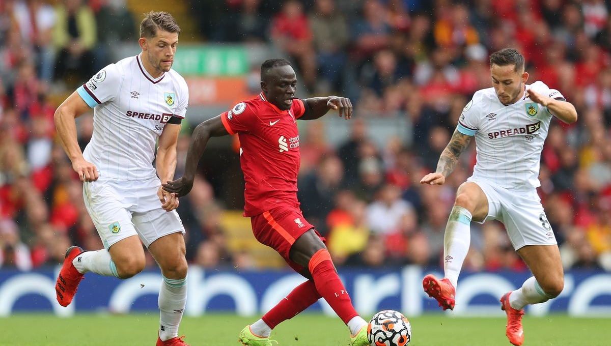 Soi kèo Burnley vs Liverpool: Chiến thắng dễ dàng