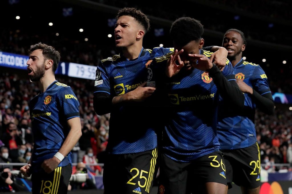 Sao trẻ tỏa sáng, MU may mắn cầm chân Atletico tại Wanda Metropolitano