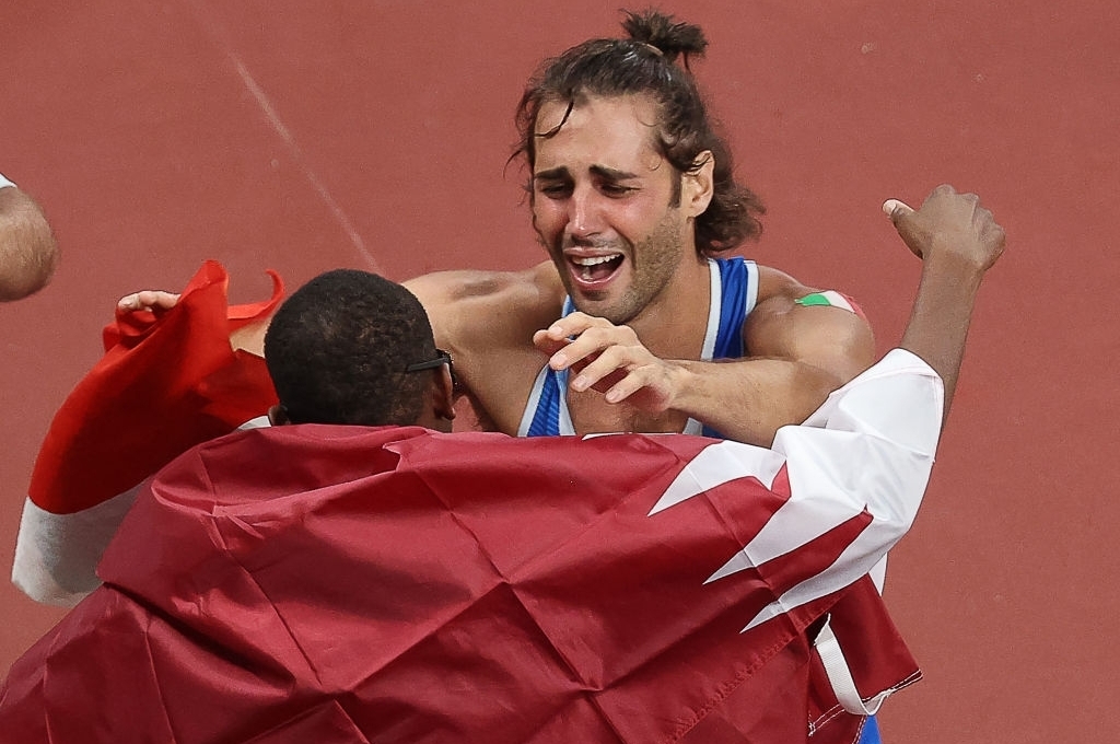 ĐẶC BIỆT: Hai vận động viên cùng giành một tấm huy chương vàng tại OLYMPIC 2021