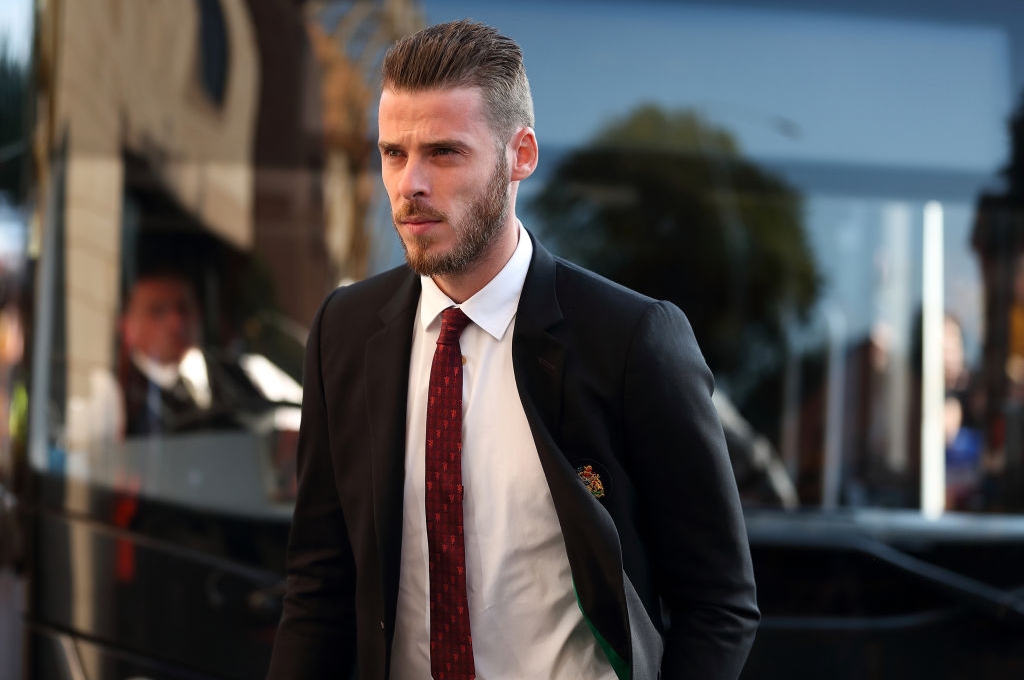 De Gea kiêm luôn chủ tịch khi ra mắt đội của riêng mình