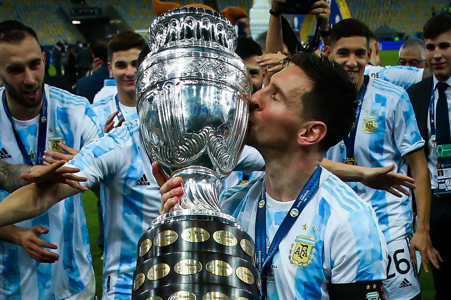 Riquelme: 'Lionel Messi sẽ đưa Argentina tới chức vô địch World Cup 2022'