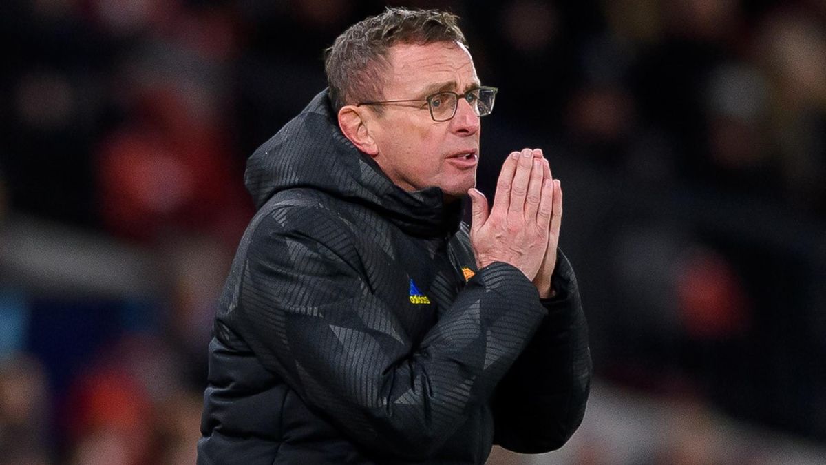 Ralf Rangnick đã trở thành 'người thừa' ở MU như thế nào?