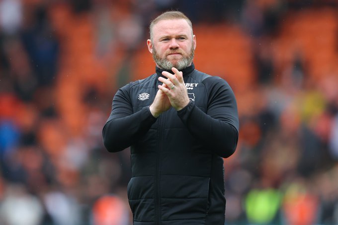 Tái xuất nghiệp cầm quân, Rooney trên đường trở lại 'bến xưa'