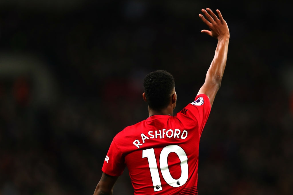Chuyển nhượng MU 12/8: Rashford gia nhập 'gã khổng lồ', quái vật tuyến giữa đến Old Trafford