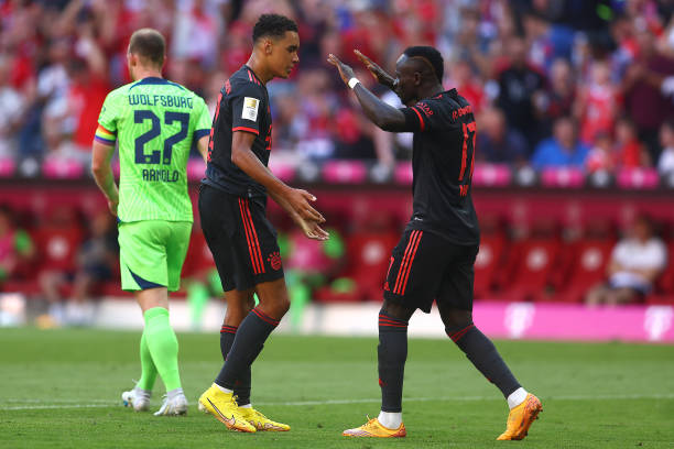 Mane vô duyên khó hiểu, Bayern vẫn thắng nhẹ Wolfsburg