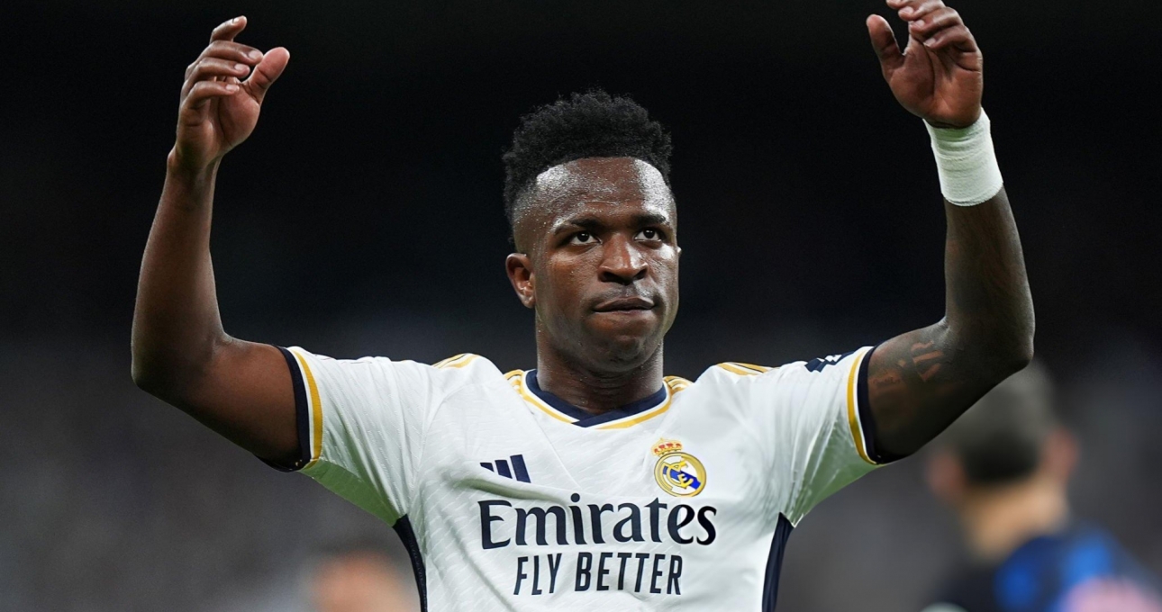 Vinicius sắp rời Real
