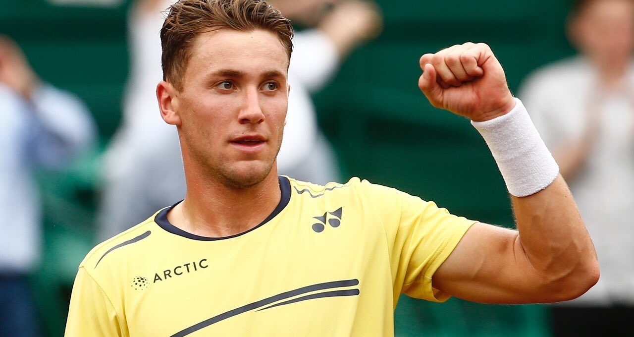 Kết quả bán kết nam Miami Open: Casper Ruud hẹn gặp tay vợt 19 tuổi ở chung kết