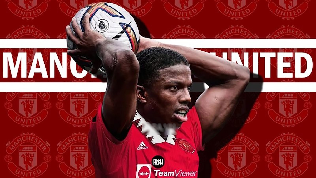 Tân binh đầu tiên của Man Utd lên tiếng, mặc số áo của Huyền thoại
