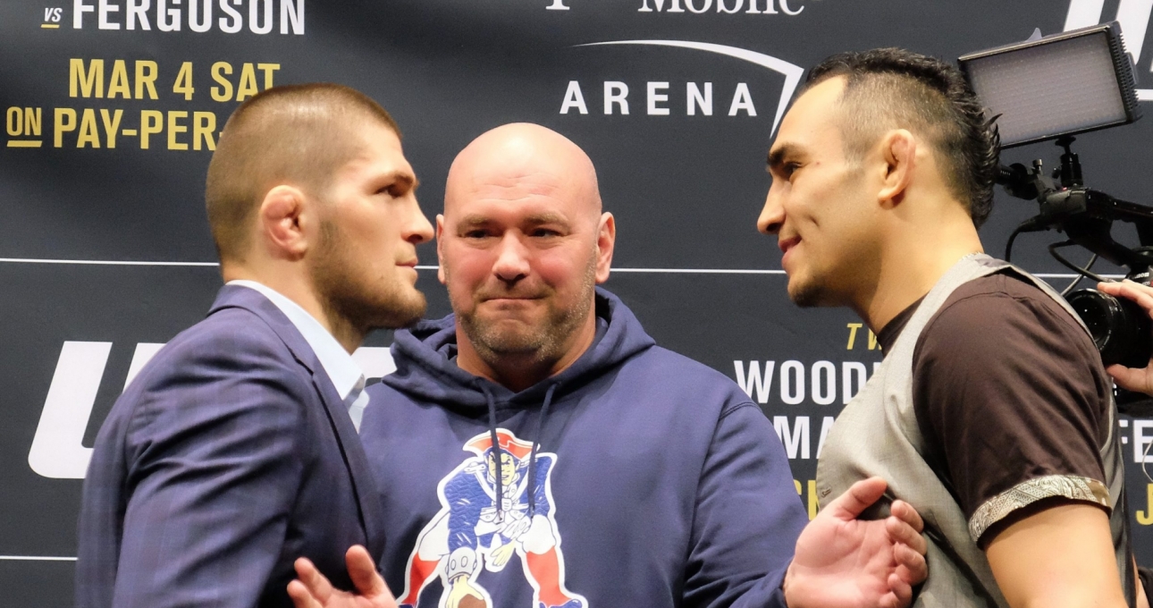 Khabib liên tục bị Ferguson réo tên trước truyền thông
