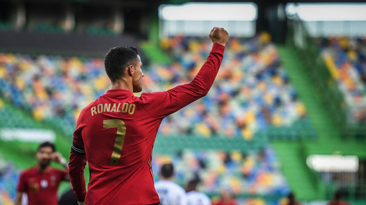 Ronaldo tỏa sáng, Bồ Đào Nha đại thắng đội bóng Trung Đông