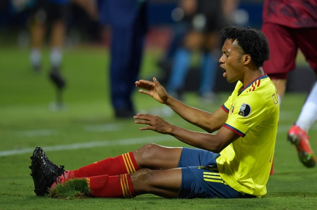 Thi đấu bế tắc, Colombia mất điểm đầy đáng tiếc