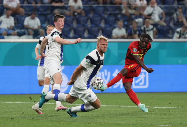 Video bàn thắng Bỉ 2-0 Phần Lan: Kịch tính tột độ