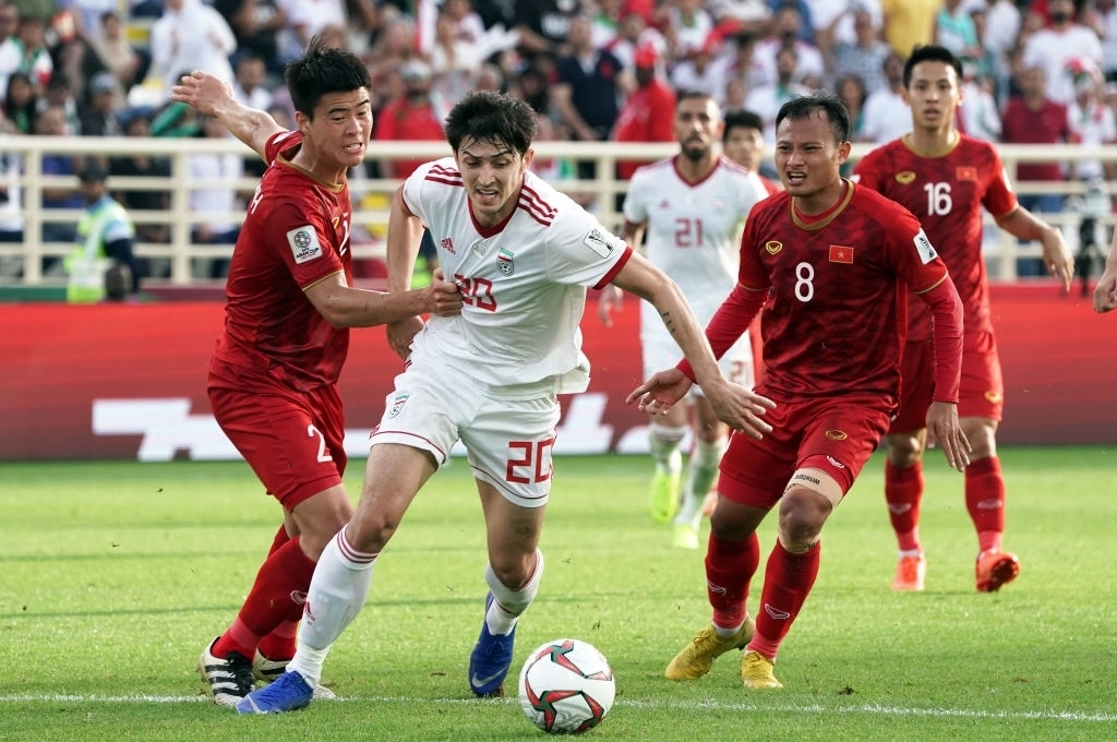 Arsenal chiêu mộ chân sút từng ghi bàn vào lưới ĐT Việt Nam?