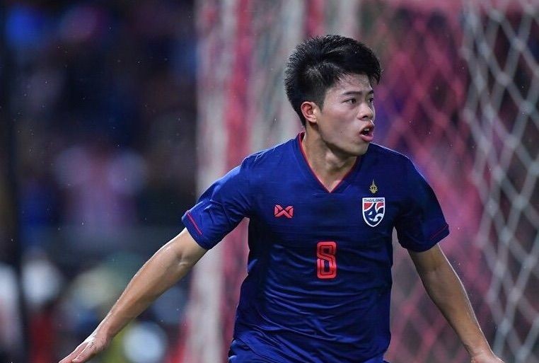 Sao trẻ Thái Lan gửi 'chiến thư' cho UAE