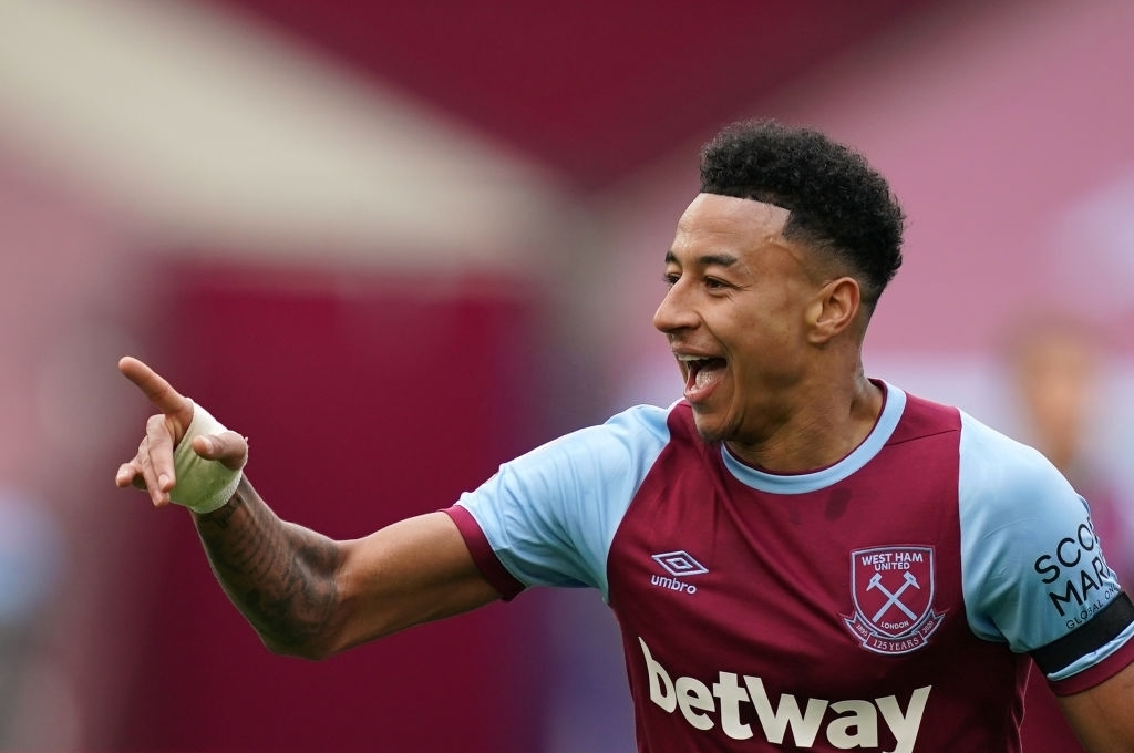 Huyền thoại Chelsea: 'Thật giải trí khi được xem Lingard chơi bóng'