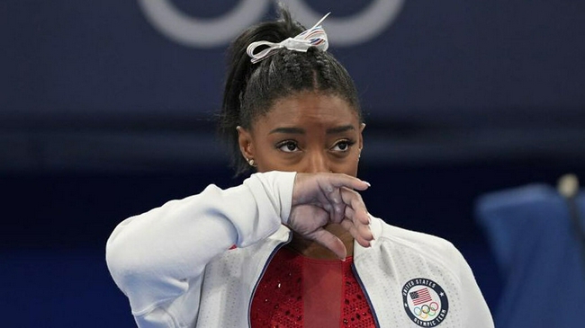Người Trung Quốc 'gièm pha' VĐV Mỹ rút khỏi Olympic vì có bầu