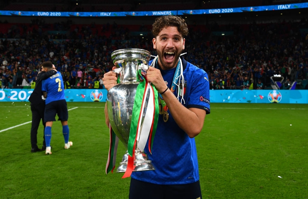 Sassuolo xác nhận CLB Ngoại hạng Anh hỏi mua Locatelli
