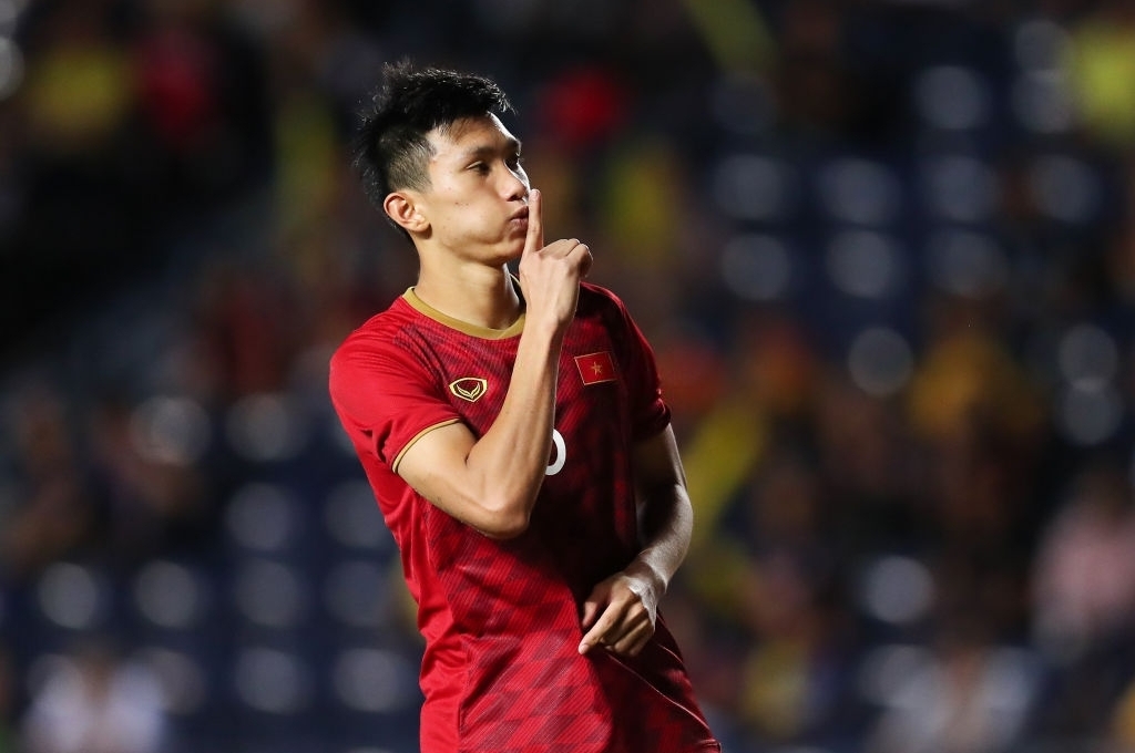 Đoàn Văn Hậu 'giải hạn' cho HLV Park Hang Seo