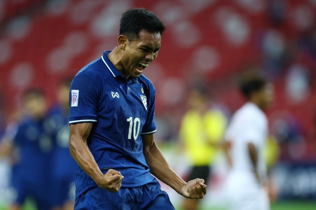Người Thái Lan đi vào lịch sử AFF Cup, tạo kỷ lục 'vô tiền khoáng hậu'