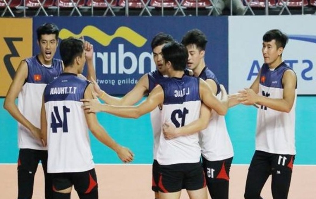 Bóng chuyền nam tập trung ĐTQG, chủ công Từ Thanh Thuận trở lại