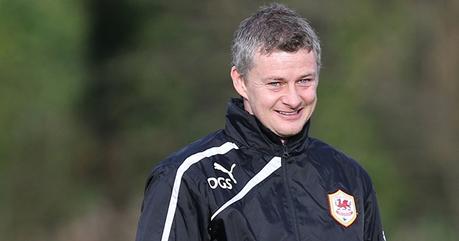 Chùm ảnh: Ngày đầu tiên của Solskjaer tại Cardiff City